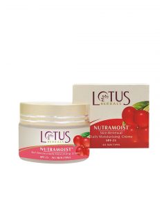 Lotus Herbals Nutramoist Skin Renewal Daily Cream
