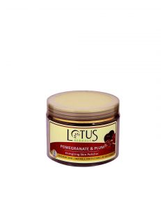 Lotus Herbals Pomegranate & Plum Energizing Skin Polisher