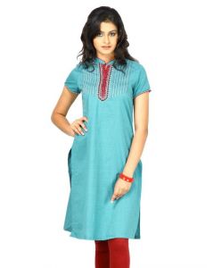 W Women Mandarin Neck-Yarn Dyed Green Kurta
