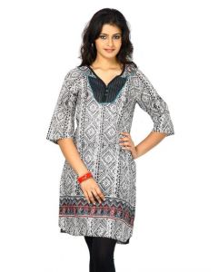 W Women V Neck Sleeve Black Kurta