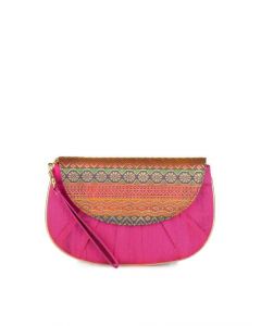 Pitaraa Women Pink Clutch